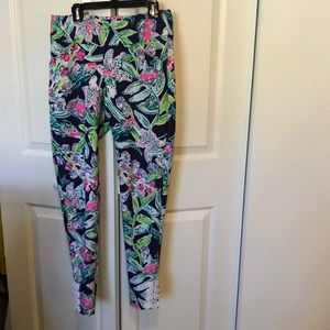 Lilly Pulitzer luxetic athletic pant size 4